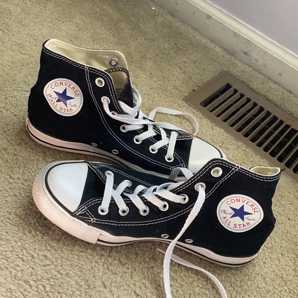 Black high top converse